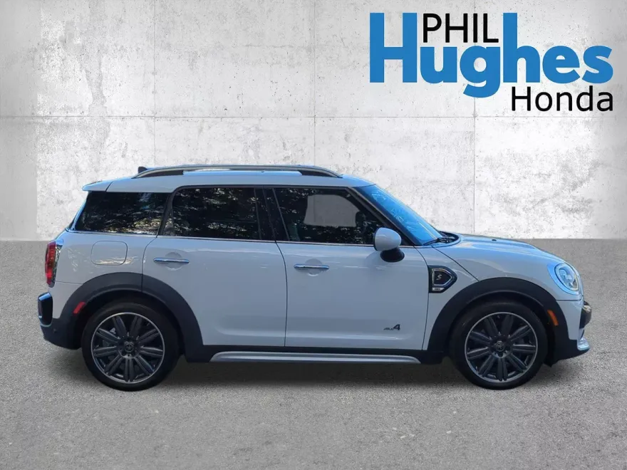 2019 Mini Countryman S ALL4 photo 1