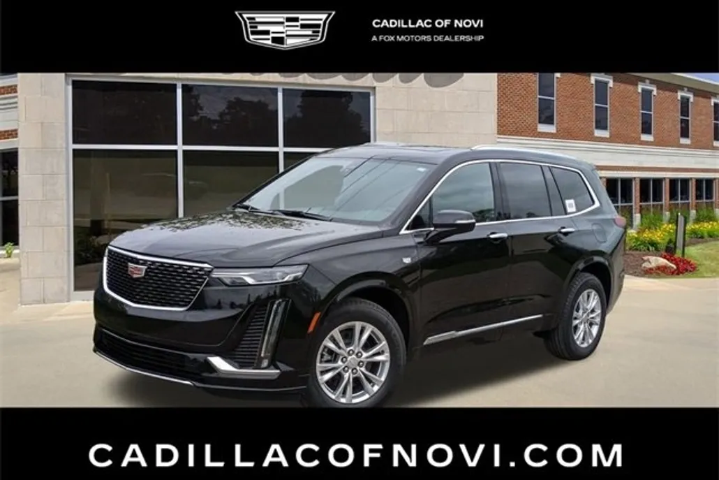 2025 Cadillac XT6 Luxury photo 1