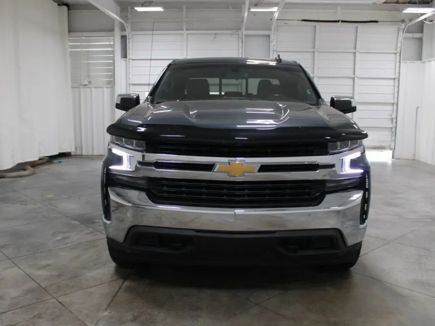 2021 Chevrolet Silverado 1500 LT photo 1