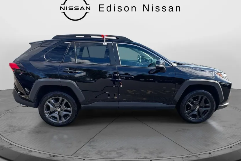 2022 Toyota RAV4 Adventure photo 1