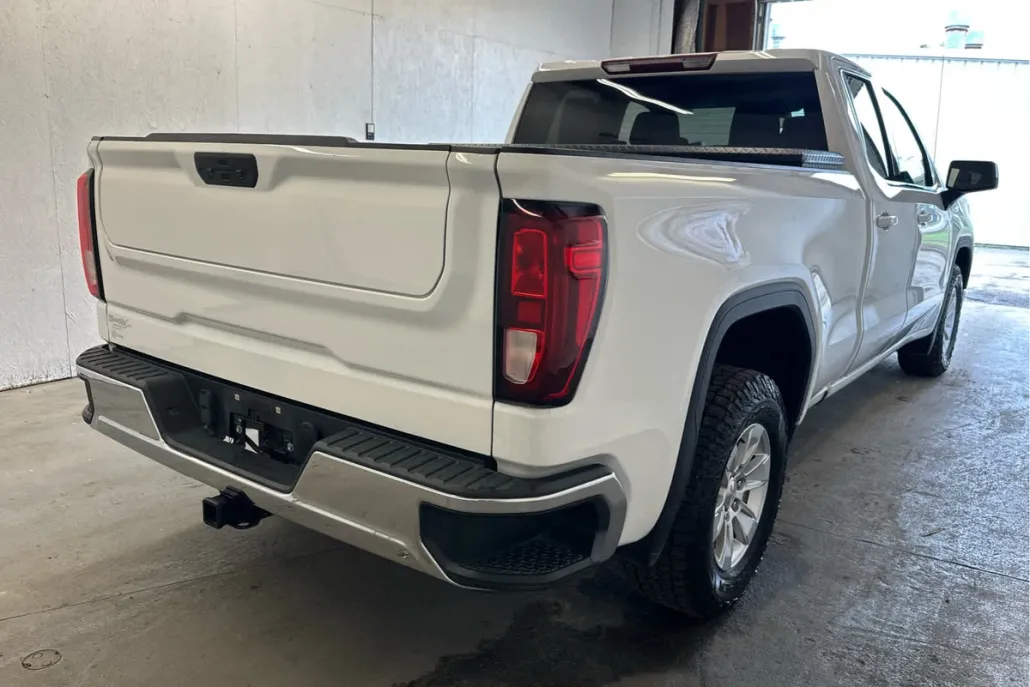 2021 Gmc Sierra 1500 SLE photo 1