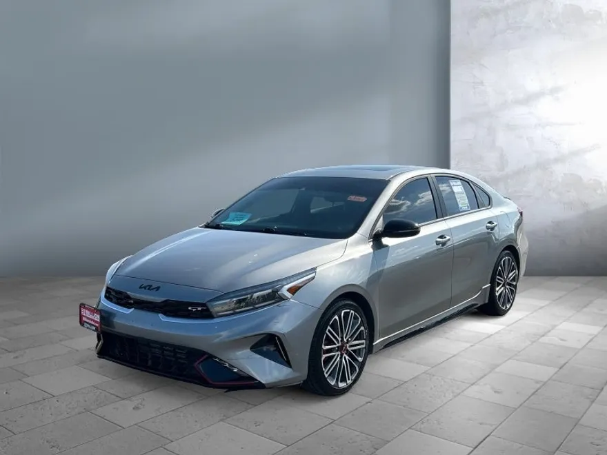 2022 Kia Forte GT photo 1