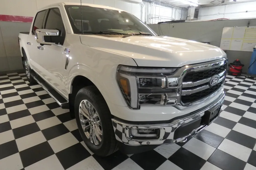 2024 Ford F-150 Lariat photo 1