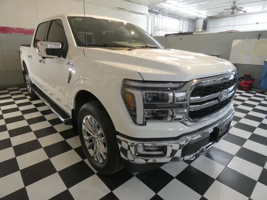 2024 Ford F-150 Lariat photo 1