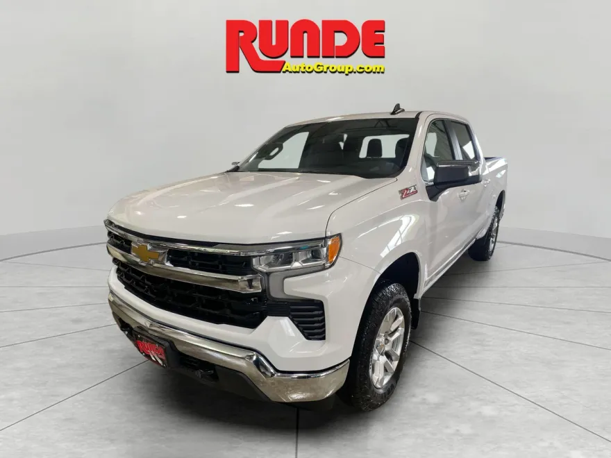 2025 Chevrolet Silverado 1500 LT photo 1