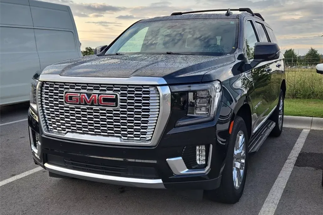 2023 Gmc Yukon Denali photo 1