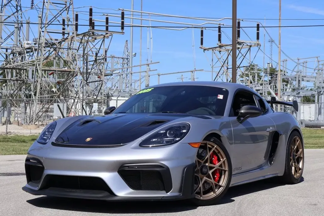 2025 Porsche Cayman GT4 RS photo 1