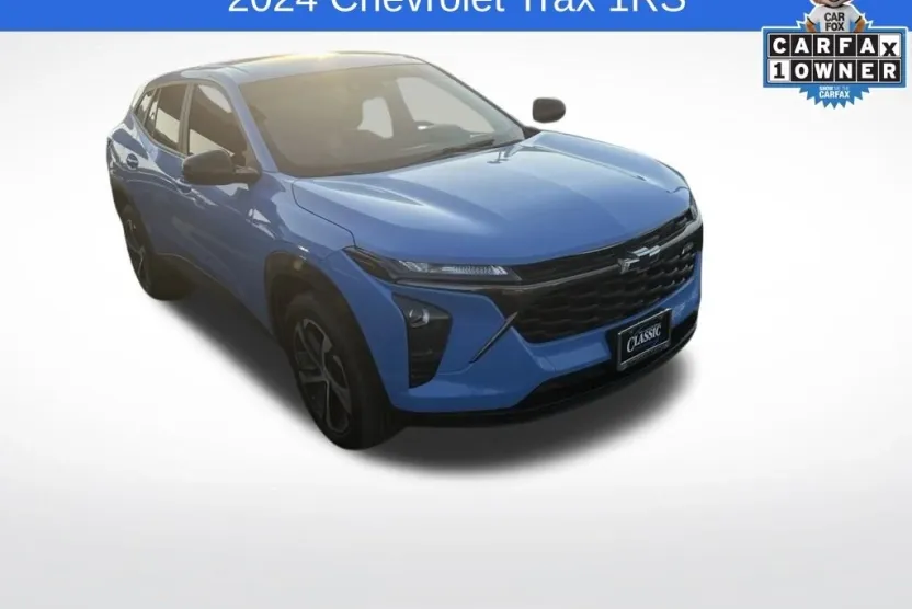 2024 Chevrolet Trax photo 1