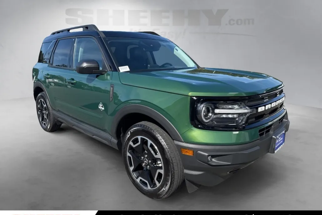 2024 Ford Bronco Sport Outer Banks photo 1