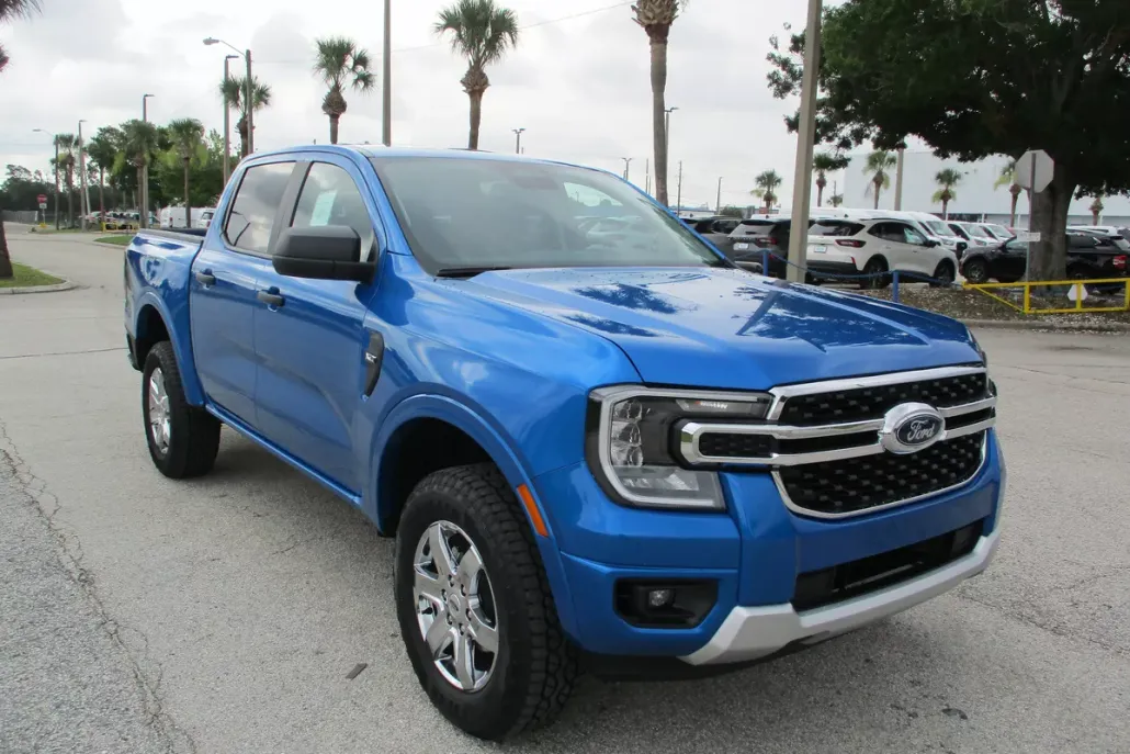2025 Ford Ranger XLT photo 1