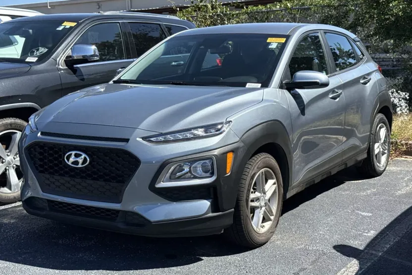 2021 Hyundai Kona SE photo 1