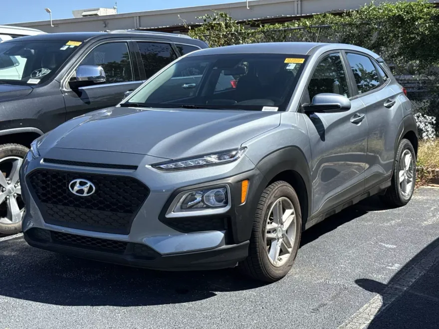 2021 Hyundai Kona SE photo 1