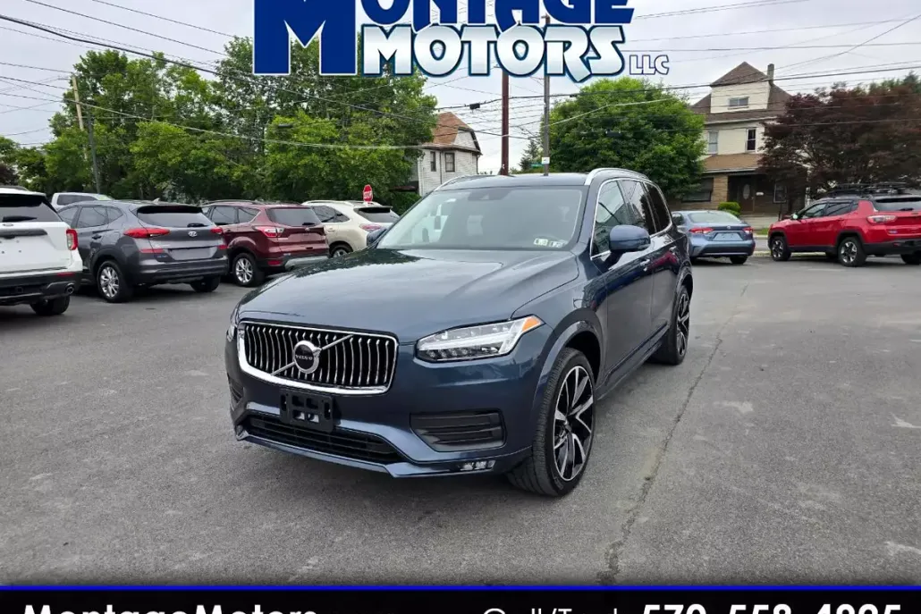2020 Volvo XC90 T6 Momentum AWD photo 1
