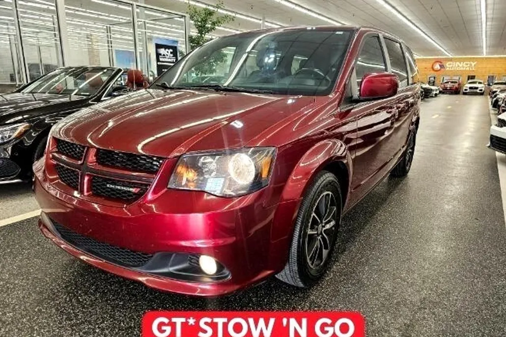 2018 Dodge Grand Caravan GT photo 1