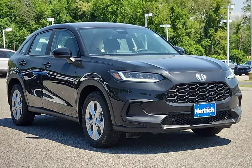 2025 Honda HR-V LX photo 1