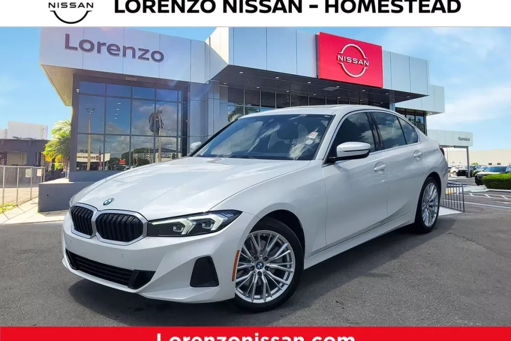 2024 Bmw 330i Sedan photo 1