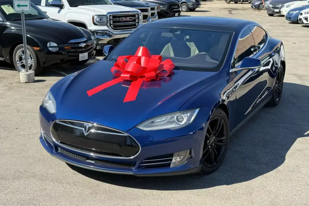 2015 Tesla Model S 85D photo 1