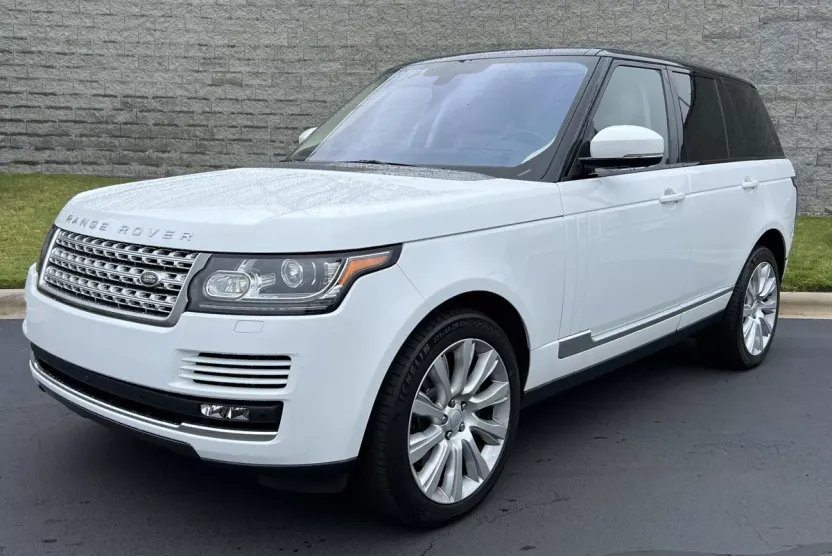 2016 Land Rover Range Rover SuperCharged photo 1