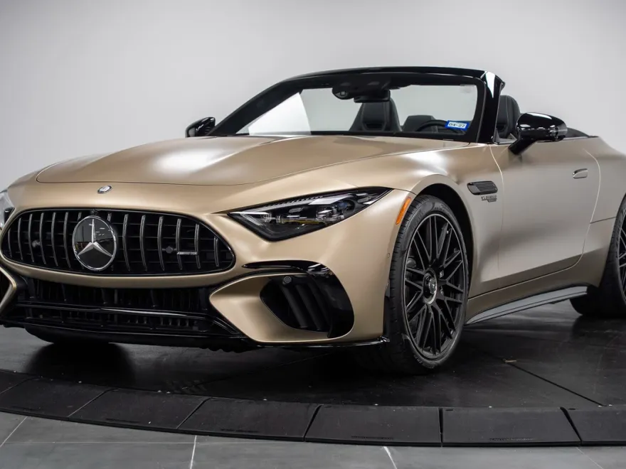 2025 Mercedes Benz SL 63 AMG photo 1