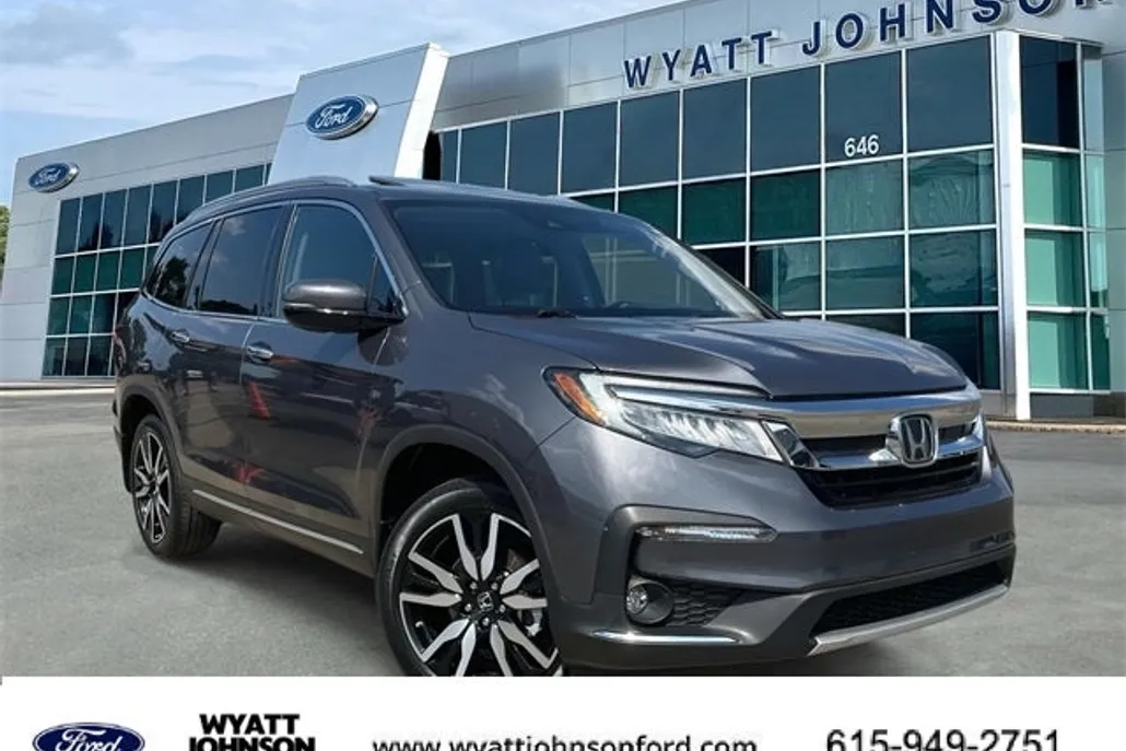 2022 Honda Pilot Touring photo 1