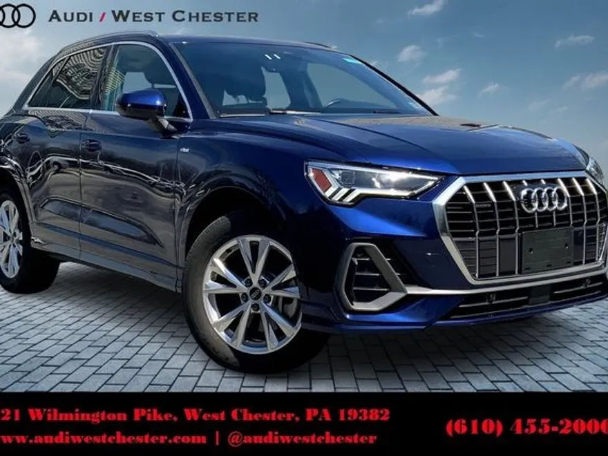 2024 Audi Q3 S line Premium photo 1
