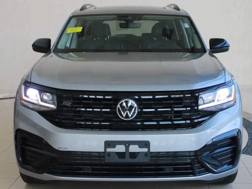 2022 Volkswagen Atlas SEL R-Line photo 1