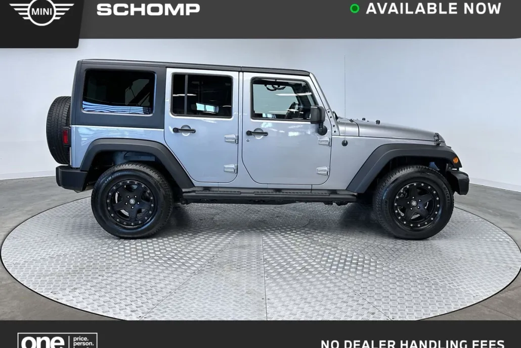 2015 Jeep Wrangler Unlimited Sport photo 1