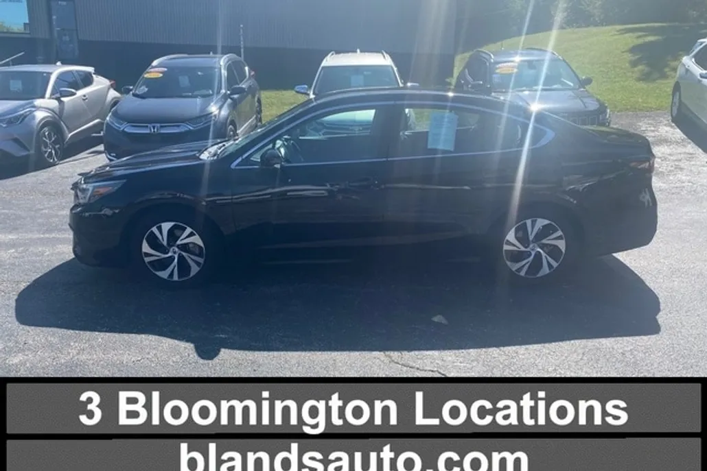 2022 Subaru Legacy Premium photo 1