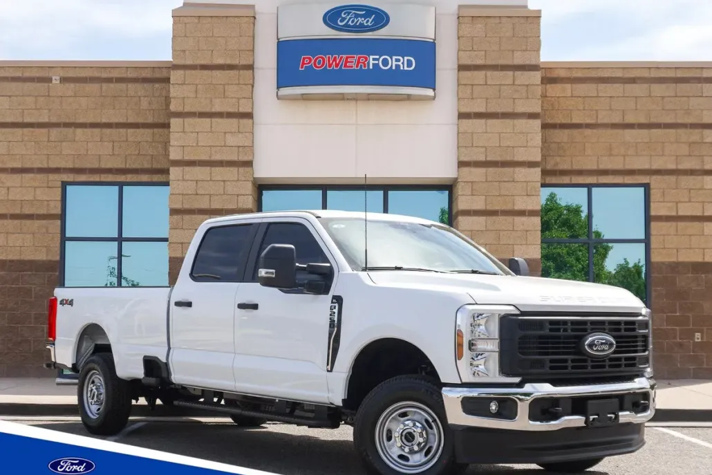 2025 Ford F-250 photo 1