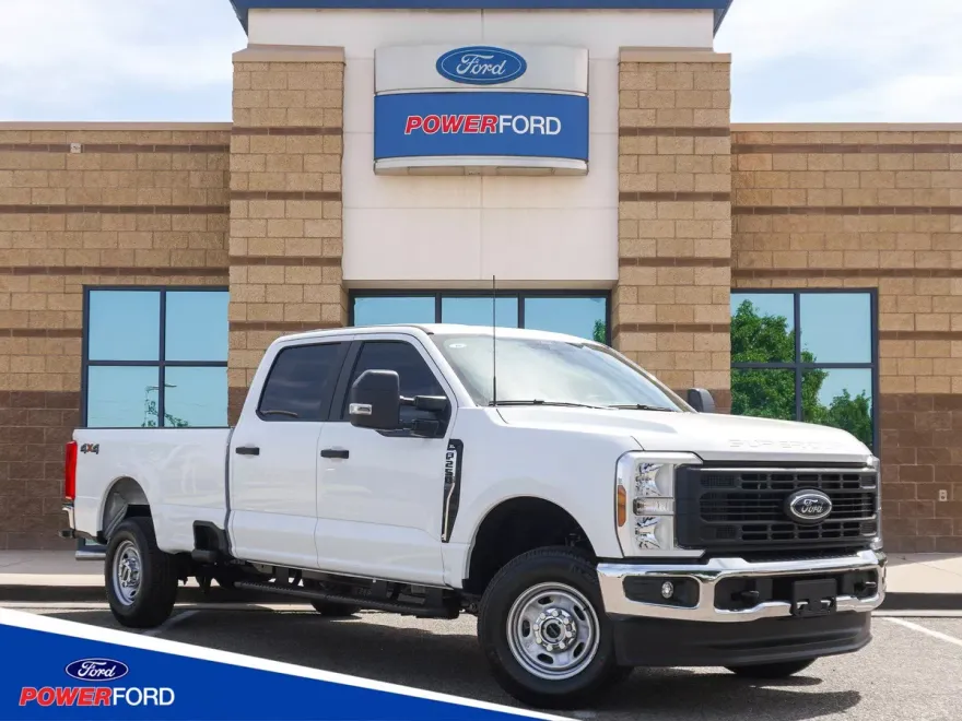 2025 Ford F-250 photo 1