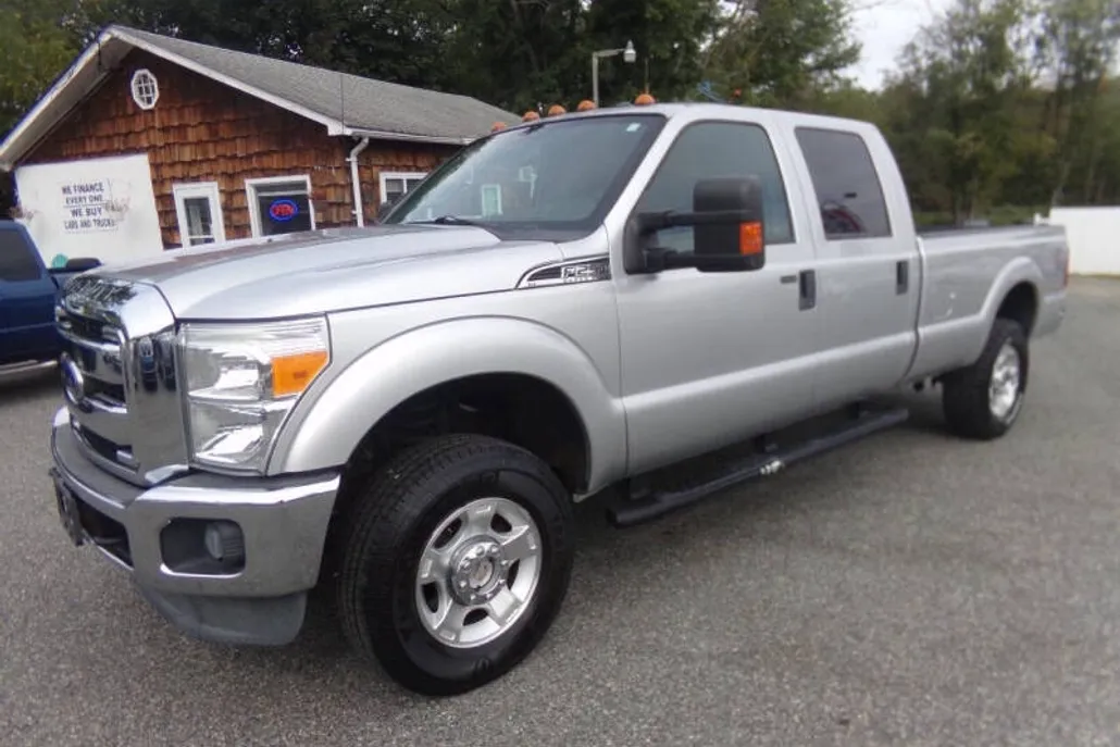 2016 Ford F-250 XLT photo 1