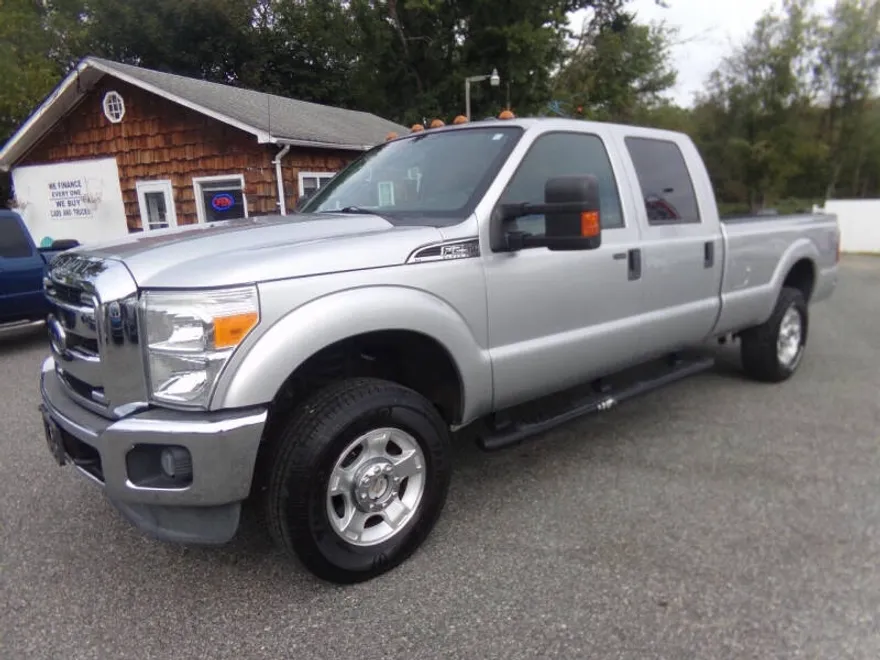 2016 Ford F-250 XLT photo 1