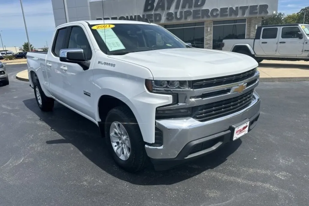 2021 Chevrolet Silverado 1500 LT photo 1