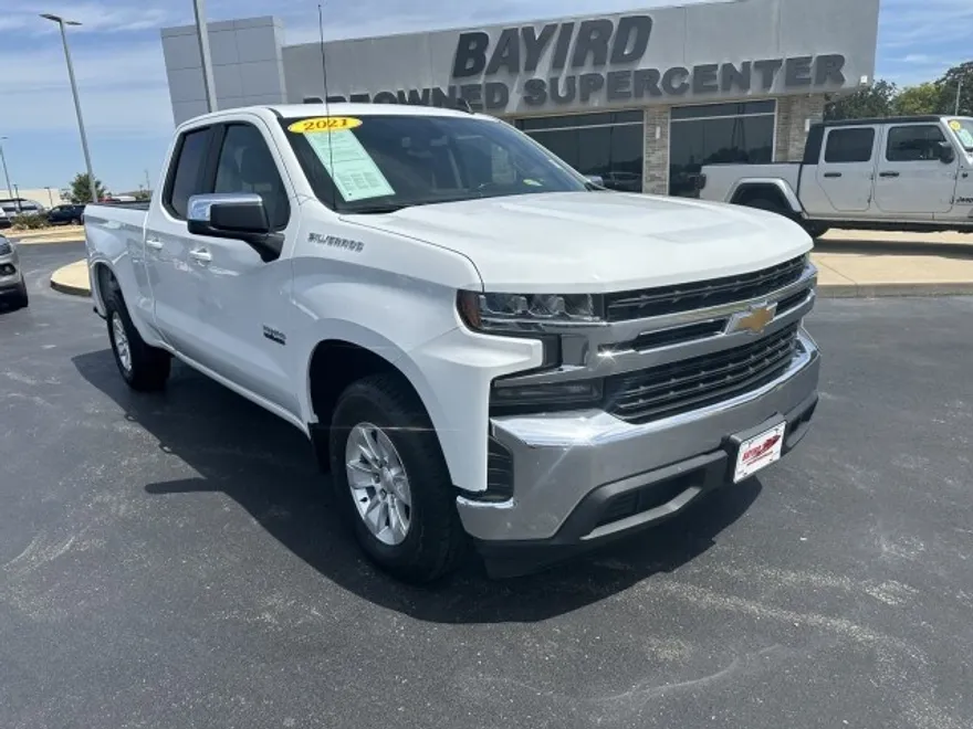 2021 Chevrolet Silverado 1500 LT photo 1