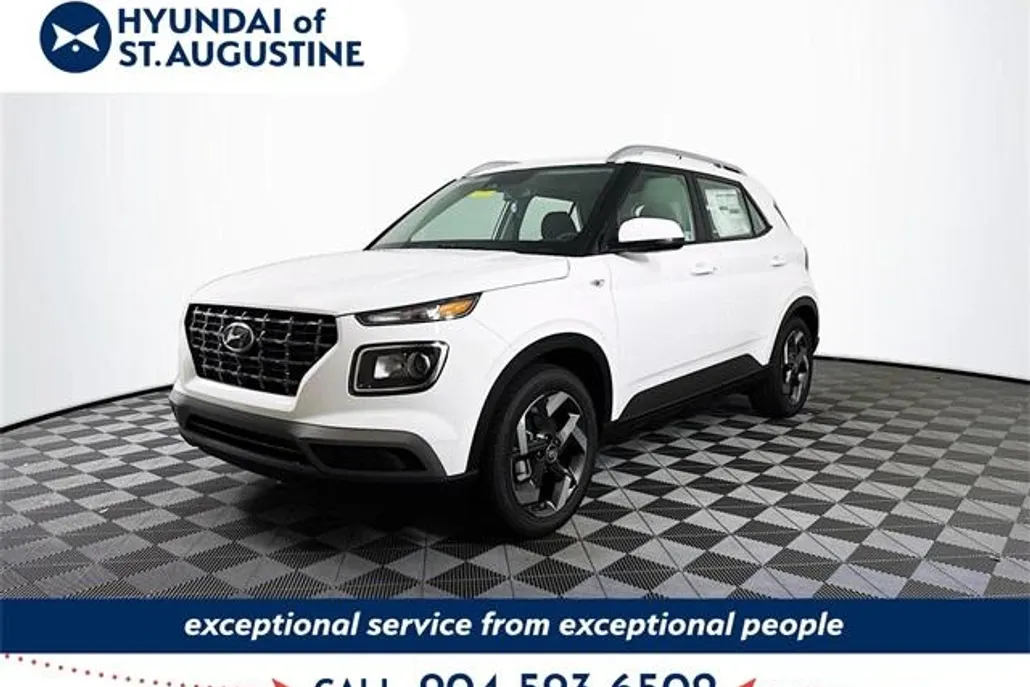 2025 Hyundai Venue SEL photo 1