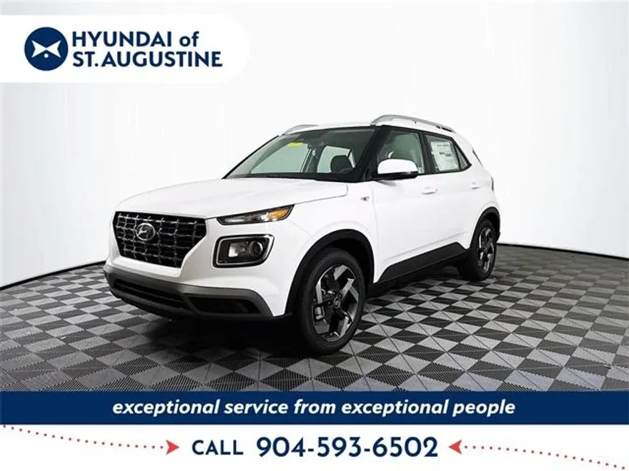 2025 Hyundai Venue SEL photo 1