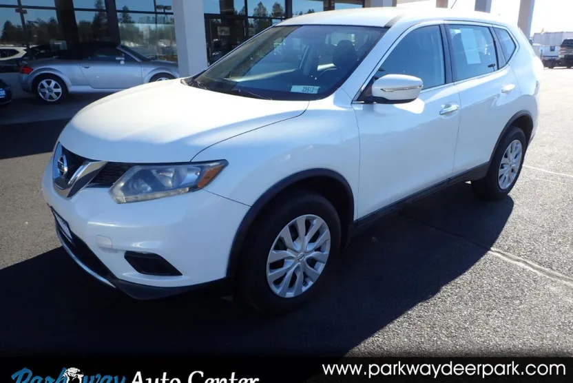 2014 Nissan Rogue S photo 1
