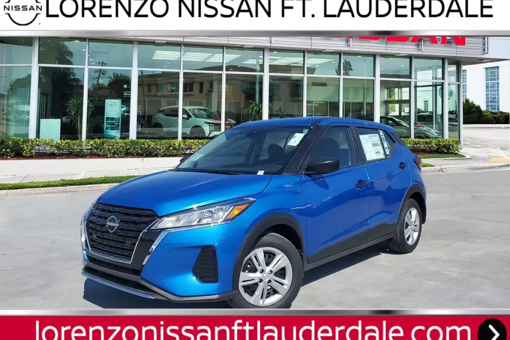 2025 Nissan Kicks Play S photo 1