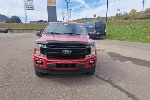2020 Ford F-150 XLT photo 2