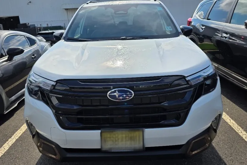 2025 Subaru Forester Sport photo 1