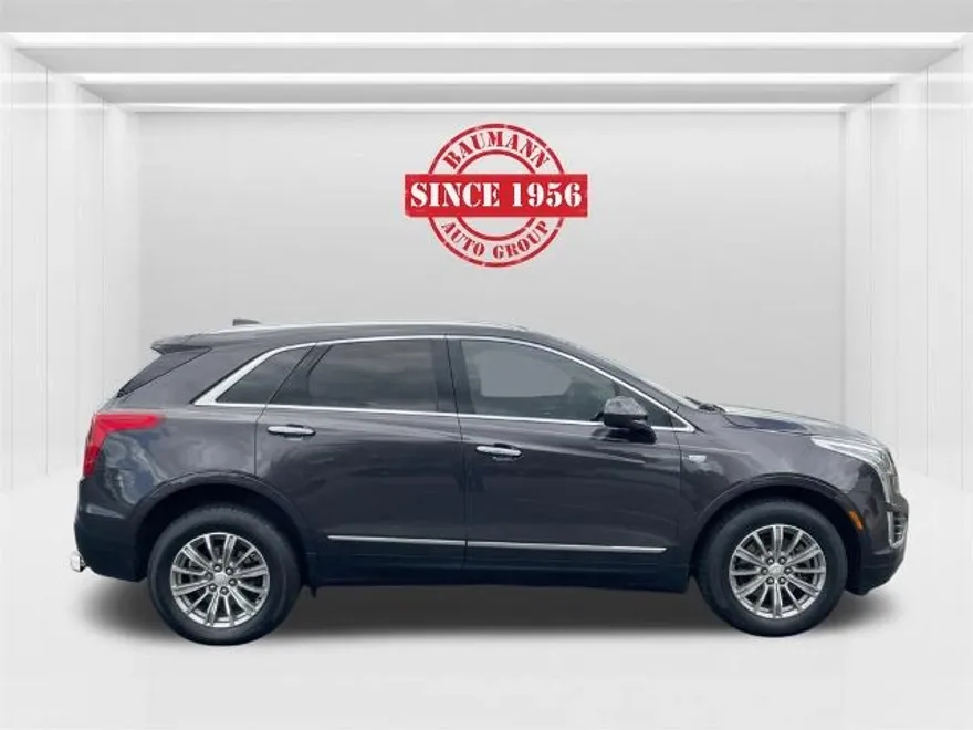 2018 Cadillac XT5 Luxury photo 1