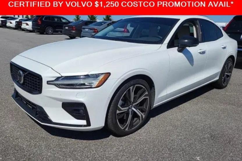2024 Volvo S60 Plus photo 1