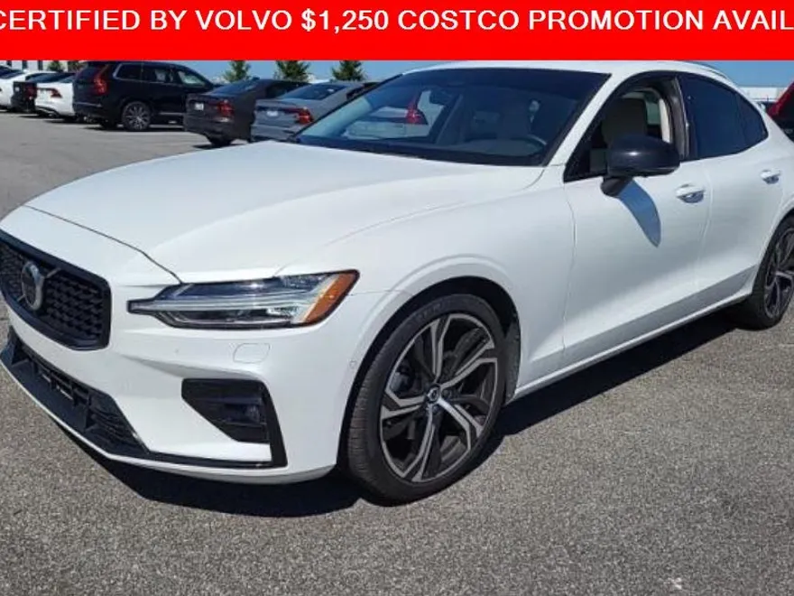 2024 Volvo S60 Plus photo 1