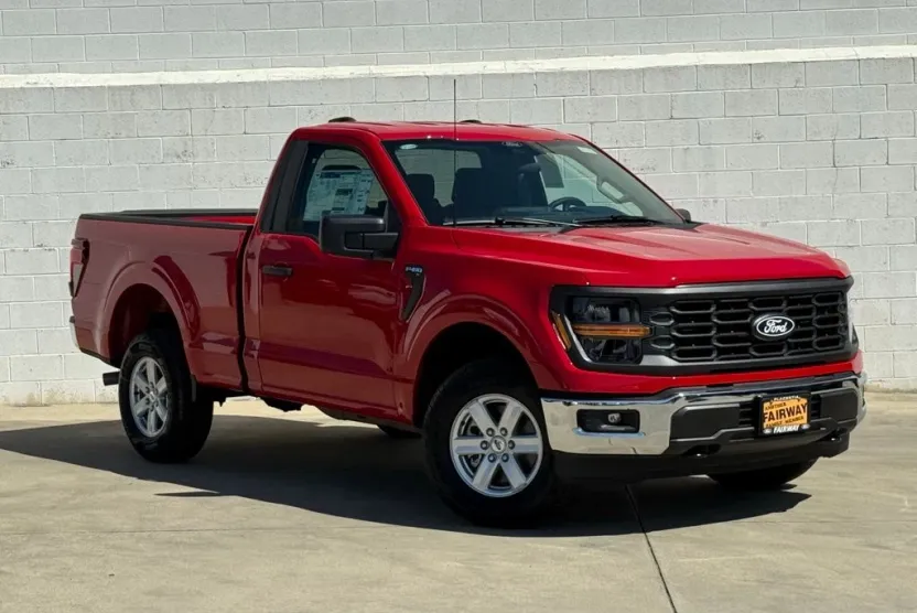 2025 Ford F-150 XL photo 1