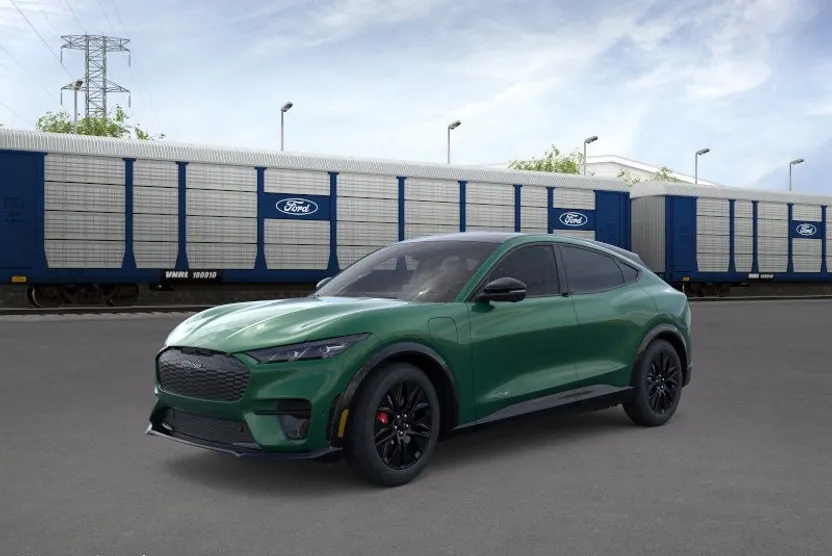 2025 Ford Mustang Mach-E Premium photo 1