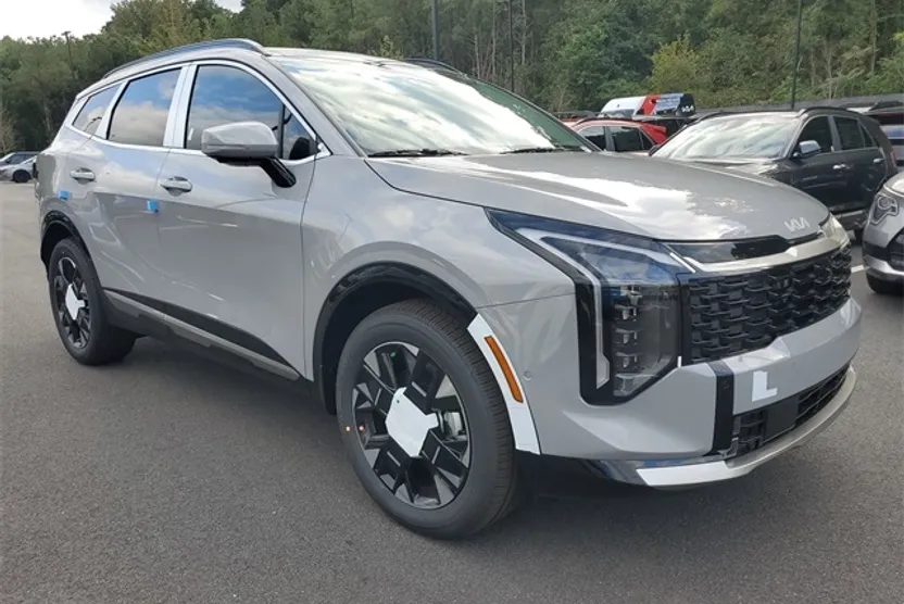 2026 Kia Sportage Hybrid photo 1