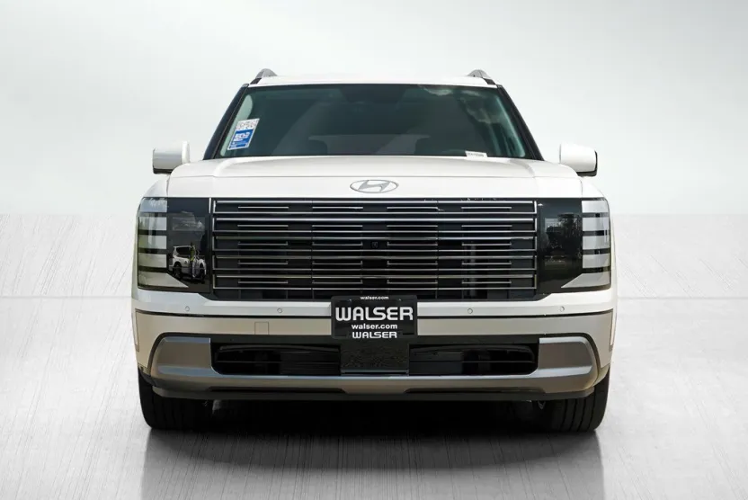 2026 Hyundai Palisade Limited photo 1