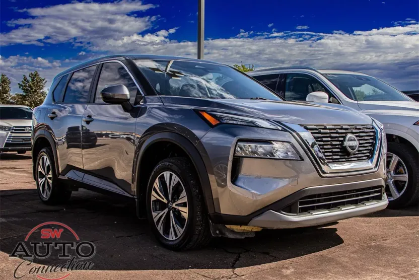 2023 Nissan Rogue SV photo 1