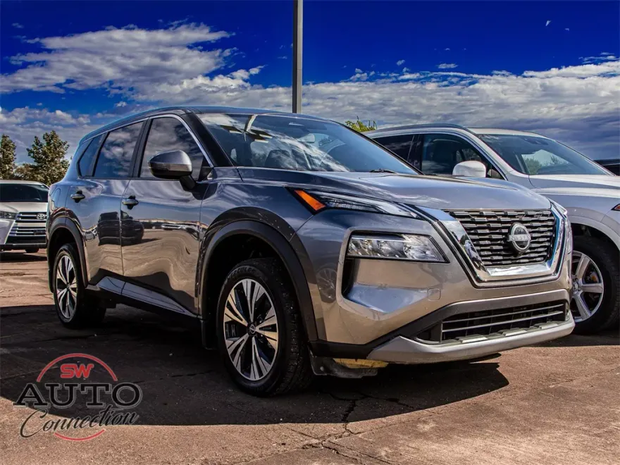2023 Nissan Rogue SV photo 1