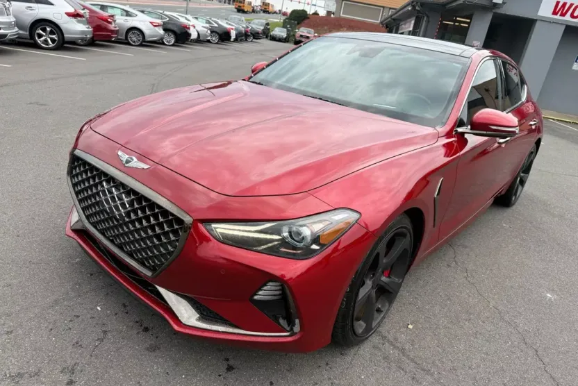 2020 Genesis G70 3.3T photo 1